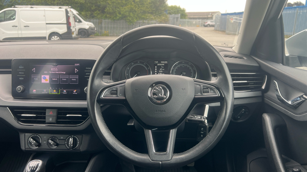Skoda Kamiq Se Silver #23