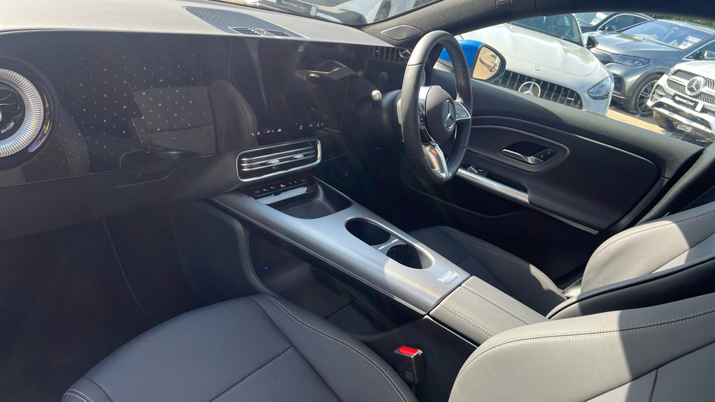 Mercedes-Benz CLA Class Cla 200 Amg Line Executive Tip Black #13