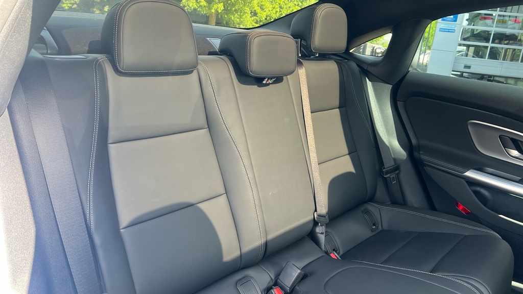 Mercedes-Benz CLA Class Cla 200 Amg Line Executive Tip Black #29