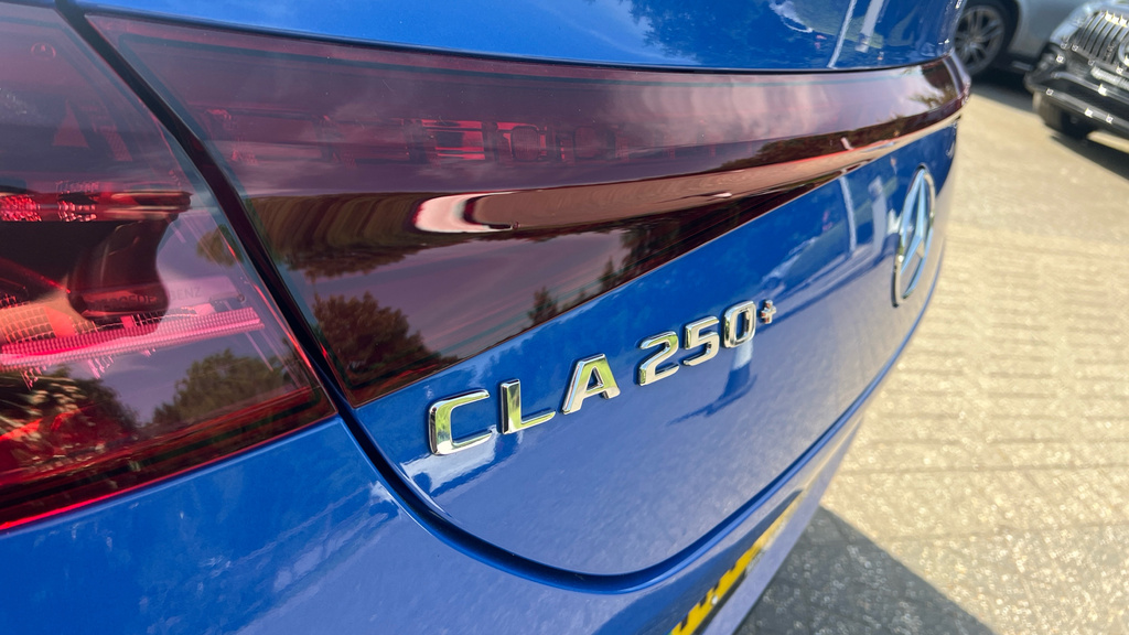 Mercedes-Benz CLA Class Cla 200 Amg Line Executive Tip Black #32