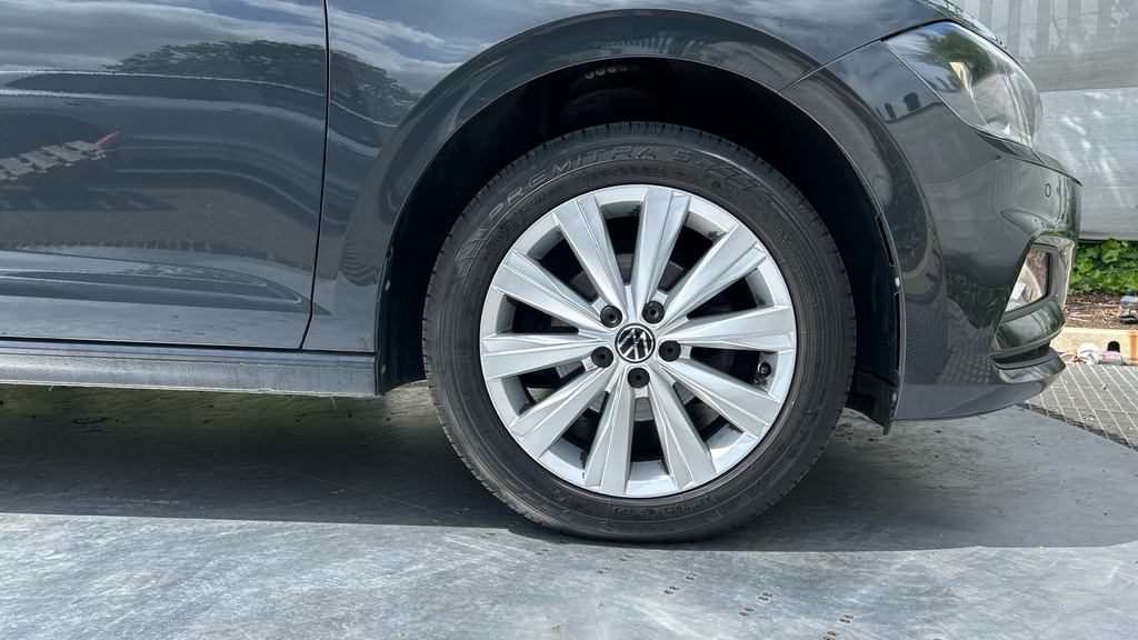Volkswagen Polo Active Black #20