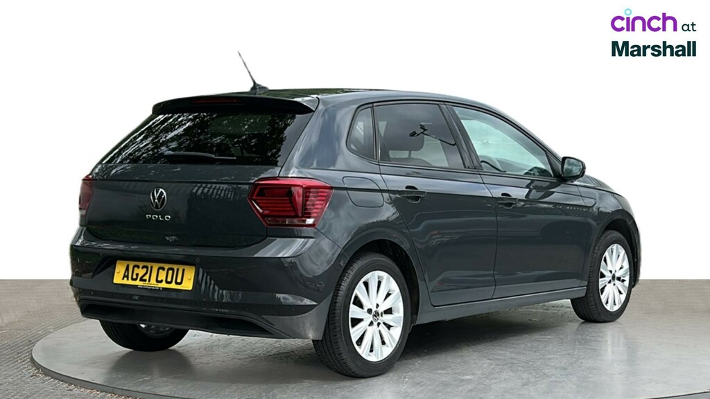 Volkswagen Polo Active Black #3