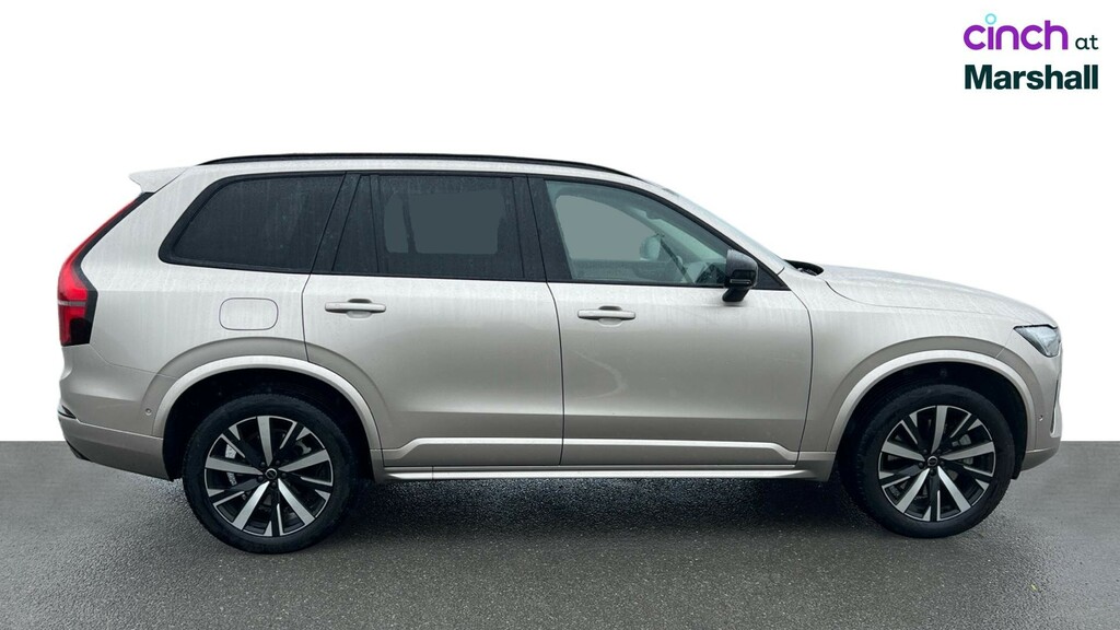 Volvo XC90 Ultra Bright Blue #2