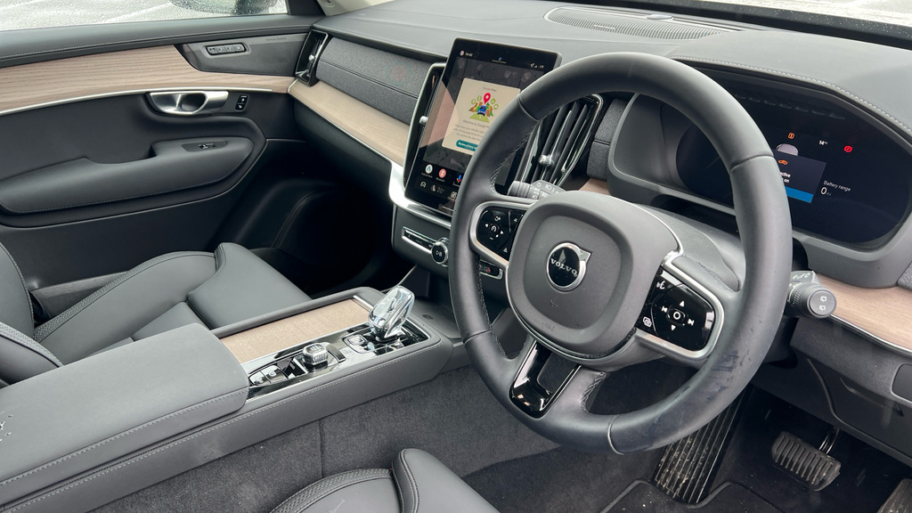 Volvo XC90 Ultra Bright Blue #9