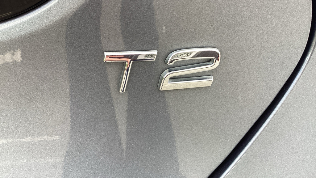 Volvo V40 2.0 T2 R-design Edition Hatchback Black #25