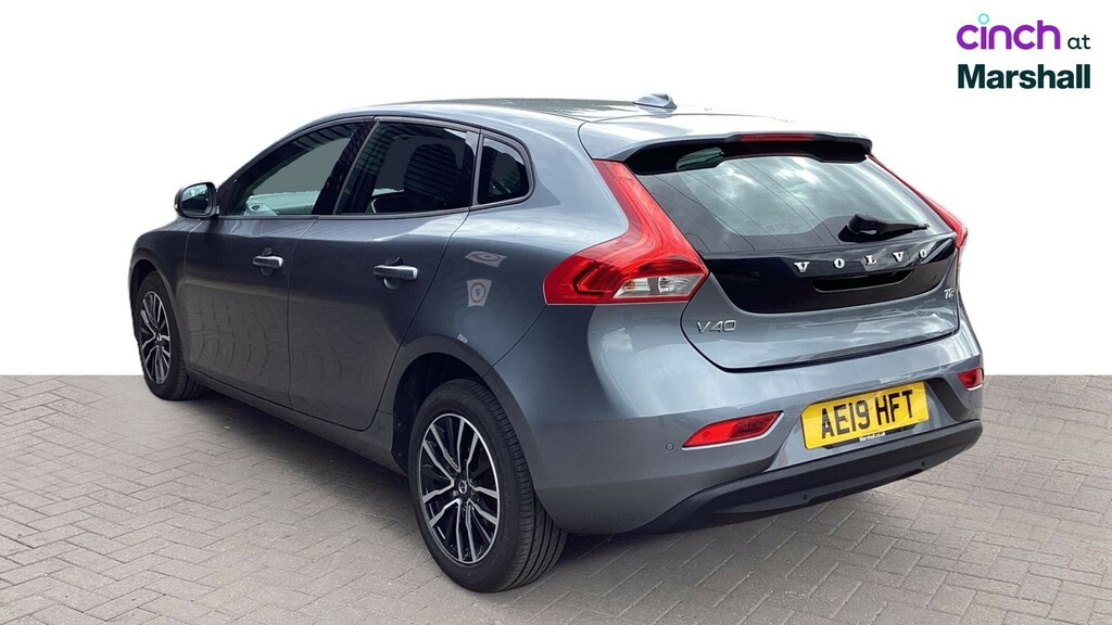 Volvo V40 2.0 T2 R-design Edition Hatchback Black #5