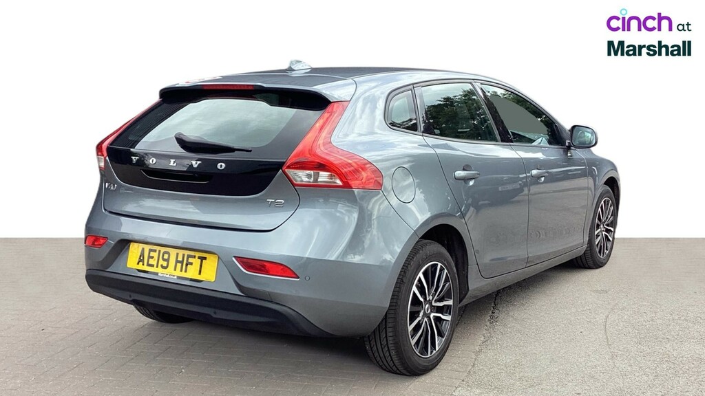 Volvo V40 2.0 T2 R-design Edition Hatchback Black #3