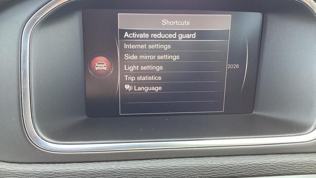 Volvo V40 2.0 T2 R-design Edition Hatchback Black #82