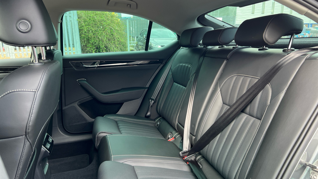 Skoda Superb Superb Se Technology Tsi Black #27
