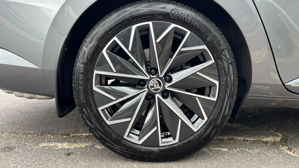 Skoda Superb Superb Se Technology Tsi Black #30