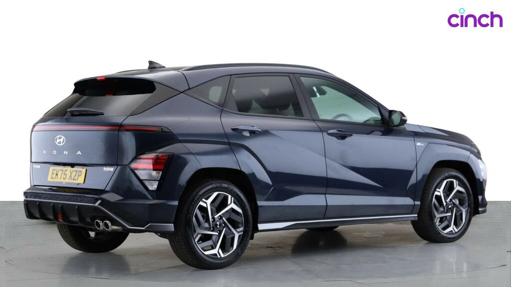 Hyundai Kona Advance White #7
