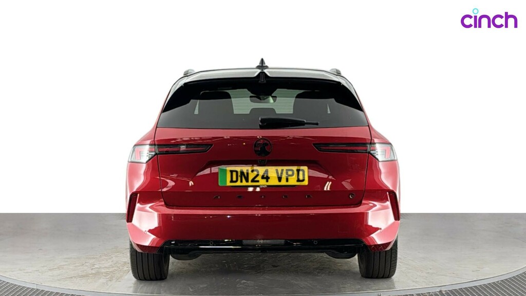 Vauxhall Astra Ultimate 1.2T 130Ps Red #4