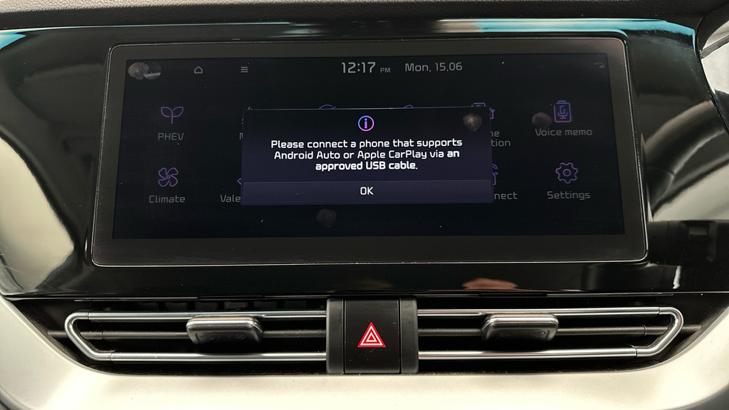Kia Niro 64.8Kwh 4 White #19