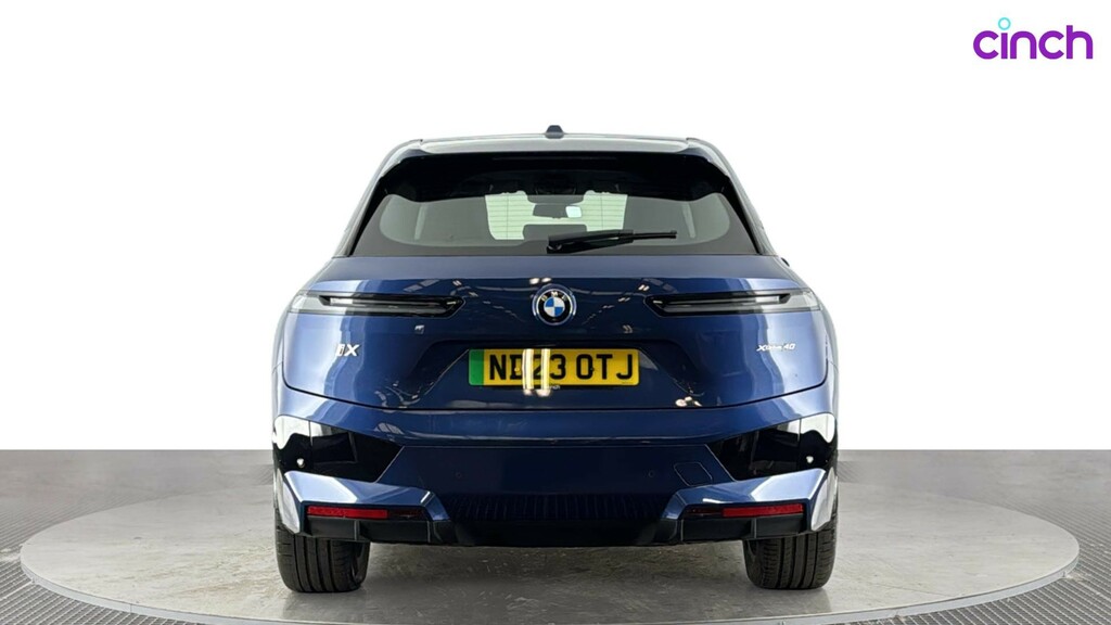 BMW iX 240Kw Xdrive40 M Sport 76.6Kwh 22Kwch Blue #4