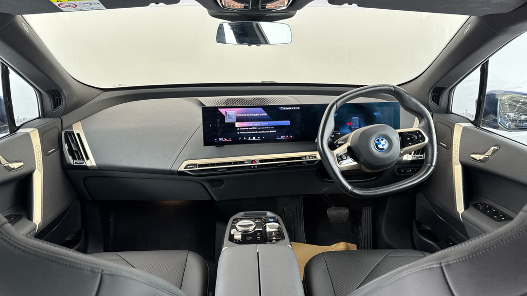 BMW iX 240Kw Xdrive40 M Sport 76.6Kwh 22Kwch Blue #11