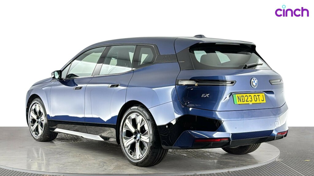 BMW iX 240Kw Xdrive40 M Sport 76.6Kwh 22Kwch Blue #5