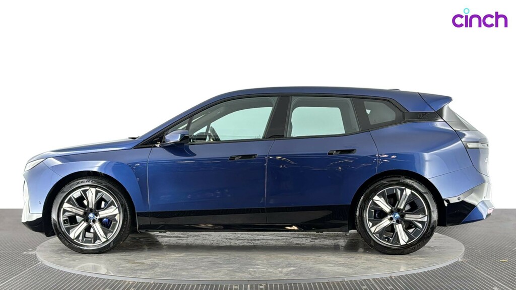 BMW iX 240Kw Xdrive40 M Sport 76.6Kwh 22Kwch Blue #6