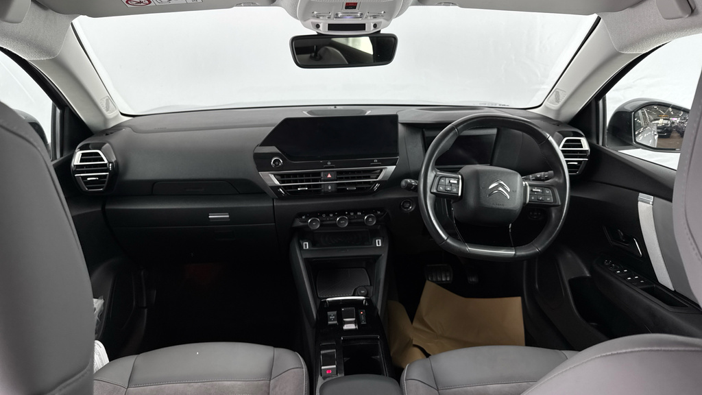 Citroen e-C4 100Kw E-series 50Kwh 2024 White #11