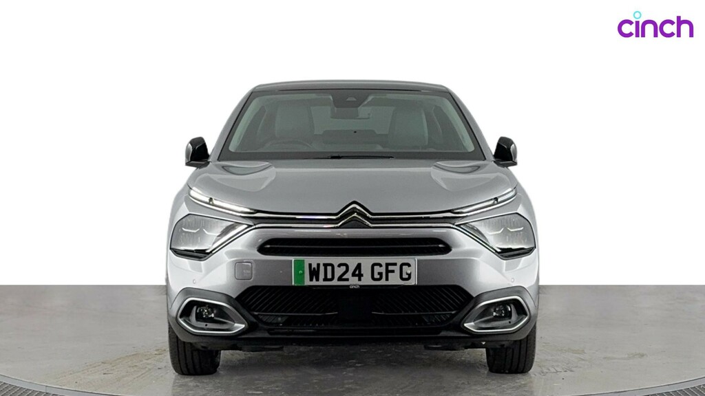 Citroen e-C4 100Kw E-series 50Kwh 2024 White #8
