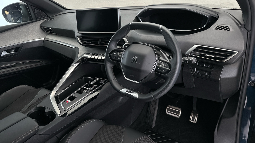 Peugeot 3008 Gt Black #11