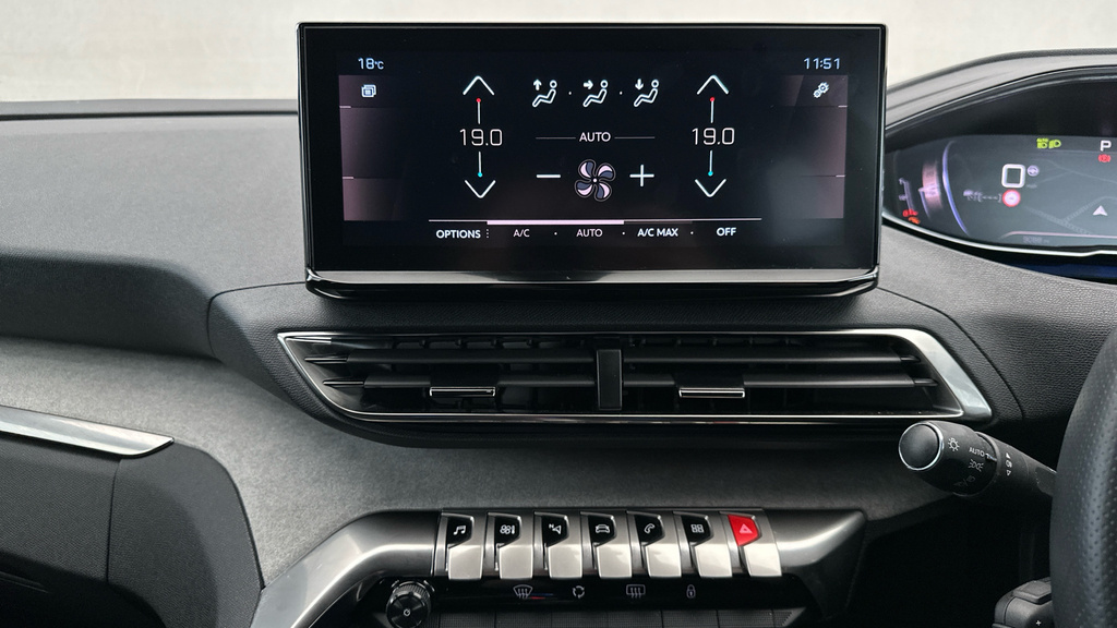Peugeot 3008 Gt Black #20
