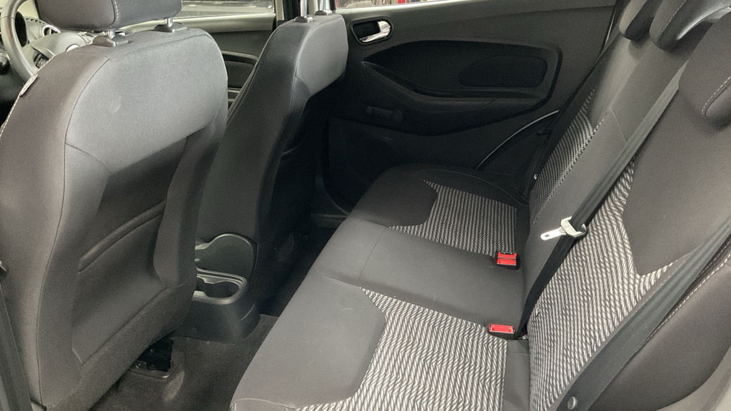 Ford KA+ 1.2 Ti-vct Zetec Black #18
