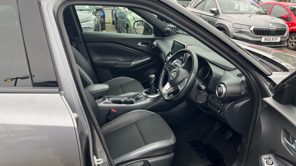 Nissan Juke N-connecta Grey #9