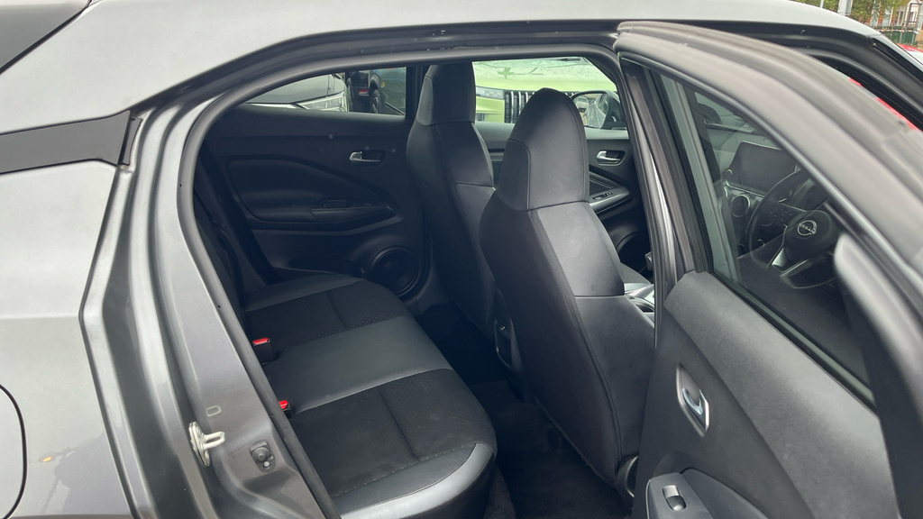 Nissan Juke N-connecta Grey #14