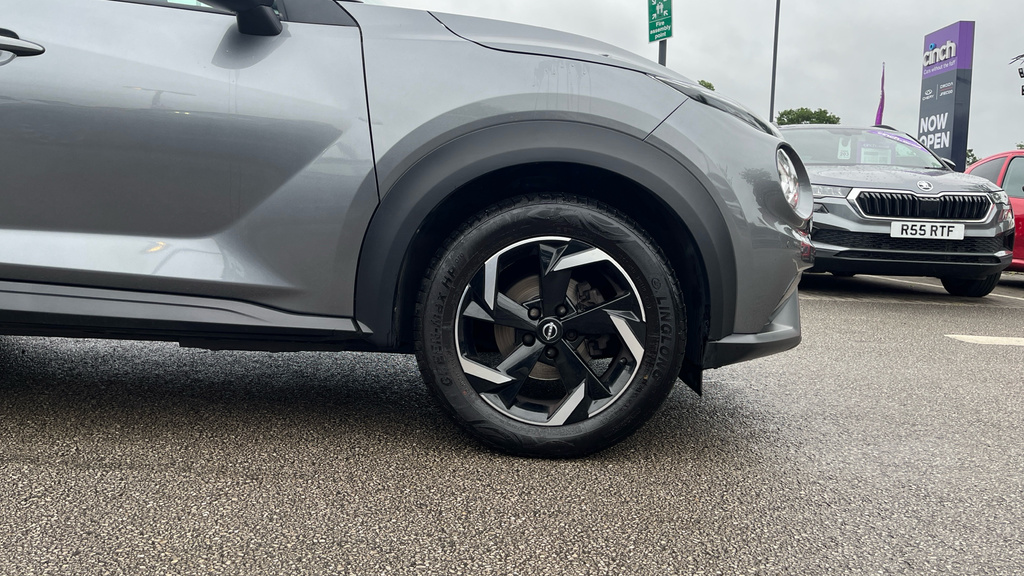 Nissan Juke N-connecta Grey #17