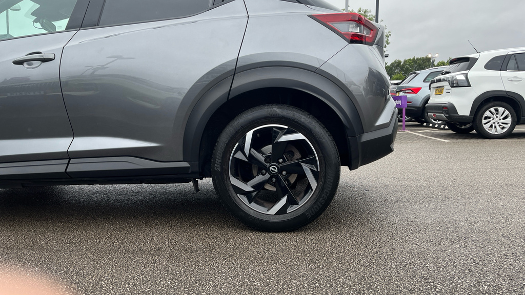 Nissan Juke N-connecta Grey #19