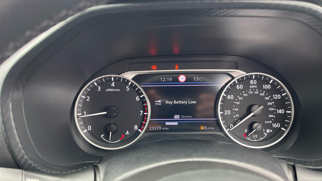 Nissan Juke N-connecta Grey #13