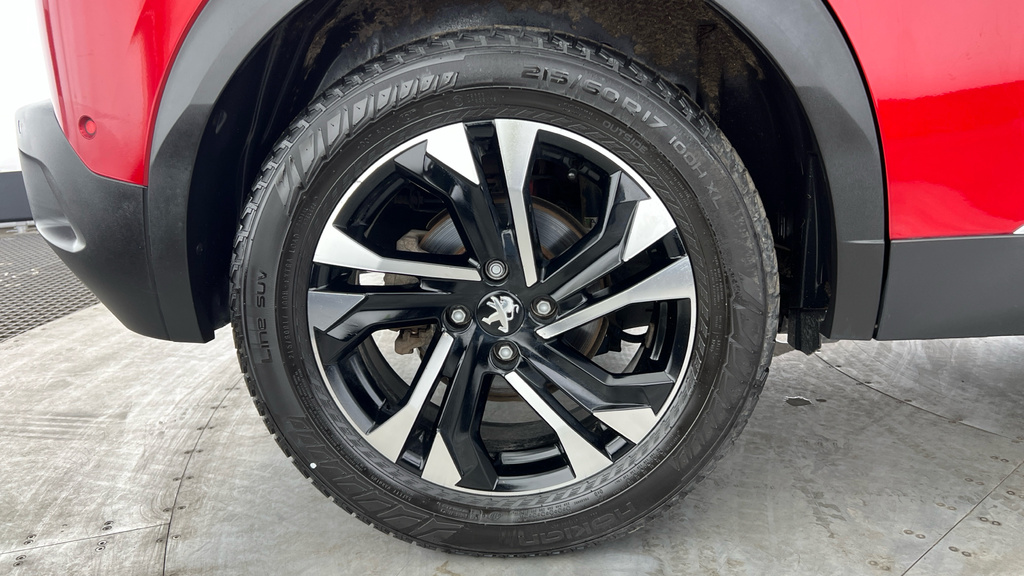 Peugeot e-2008 Gt Line Black #31