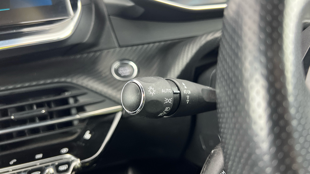 Peugeot e-2008 Gt Line Black #14