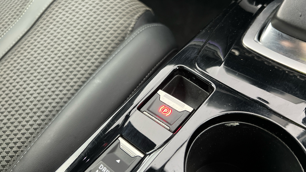 Peugeot e-2008 Gt Line Black #10