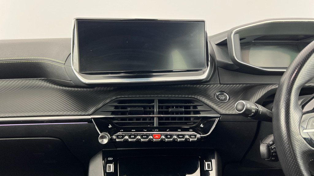 Peugeot e-2008 Gt Line Black #18