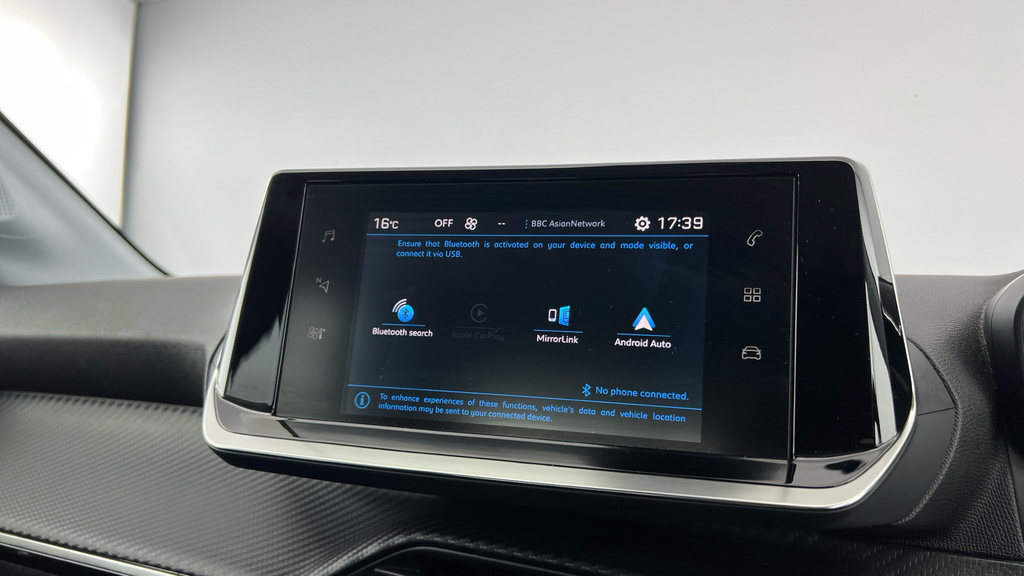 Peugeot 208 Hatchback Black #18