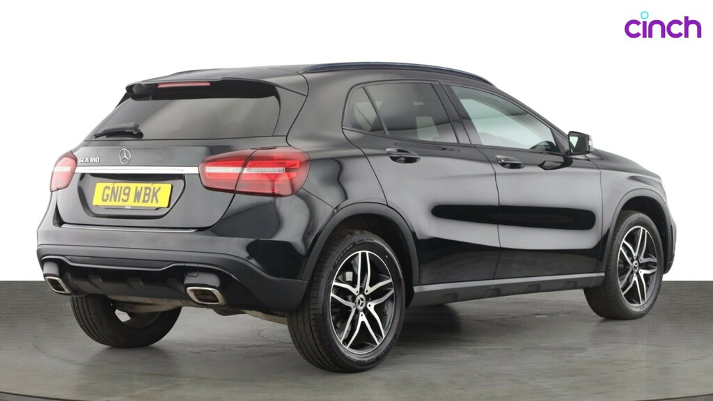 Mercedes-Benz GLA Class Amg Line Edition Black #3