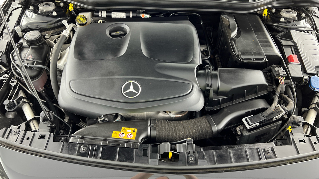 Mercedes-Benz GLA Class Amg Line Edition Black #22