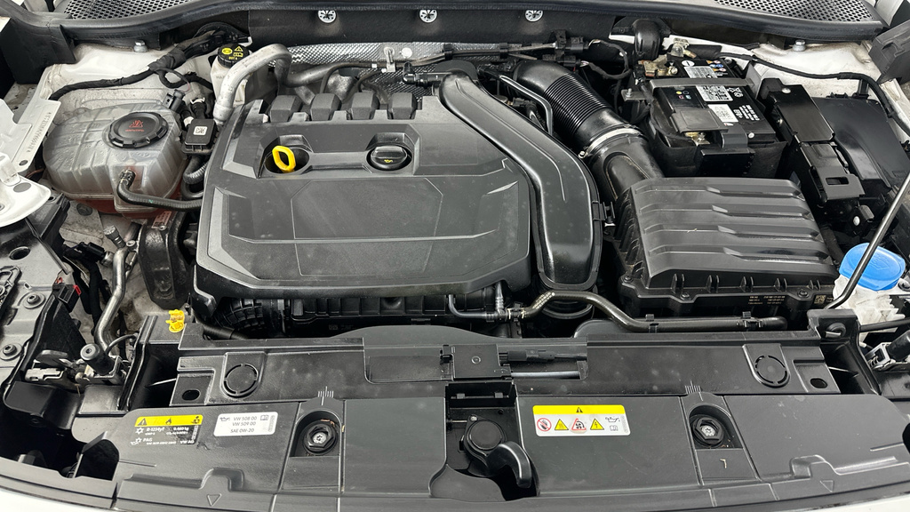 Cupra Formentor 1.4 Ehybrid 245 Vz1 Dsg White #25