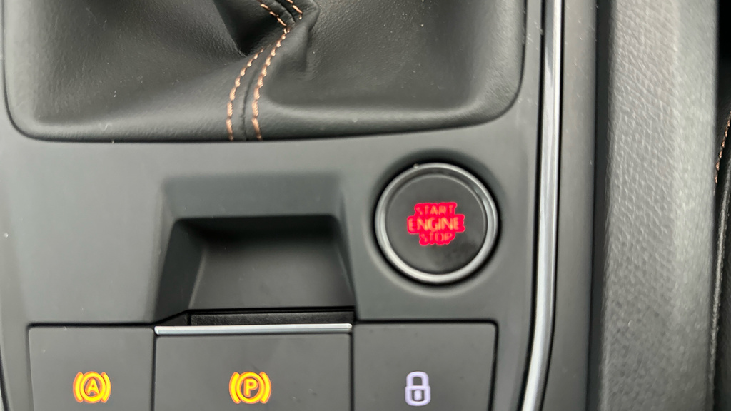Cupra Formentor 1.4 Ehybrid 245 Vz1 Dsg White #15
