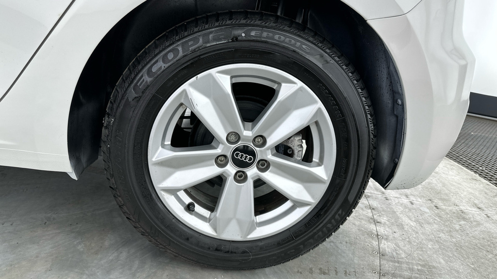 Audi A1 Audi Sportback Technik 30 Tfsi 110 Ps S Tronic Grey #22