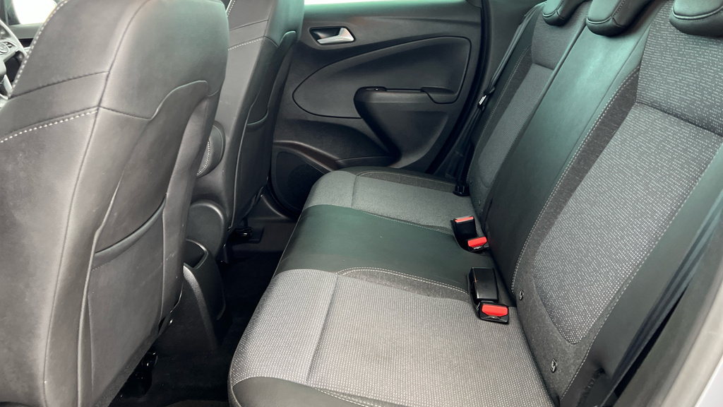Vauxhall Crossland Design Grey #25