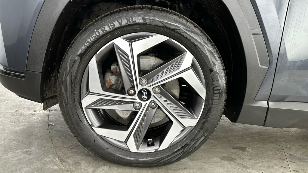 Hyundai Tucson Premium Grey #25
