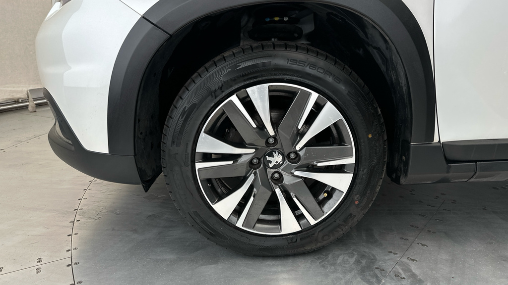 Peugeot 2008 Gt Line Grey #25