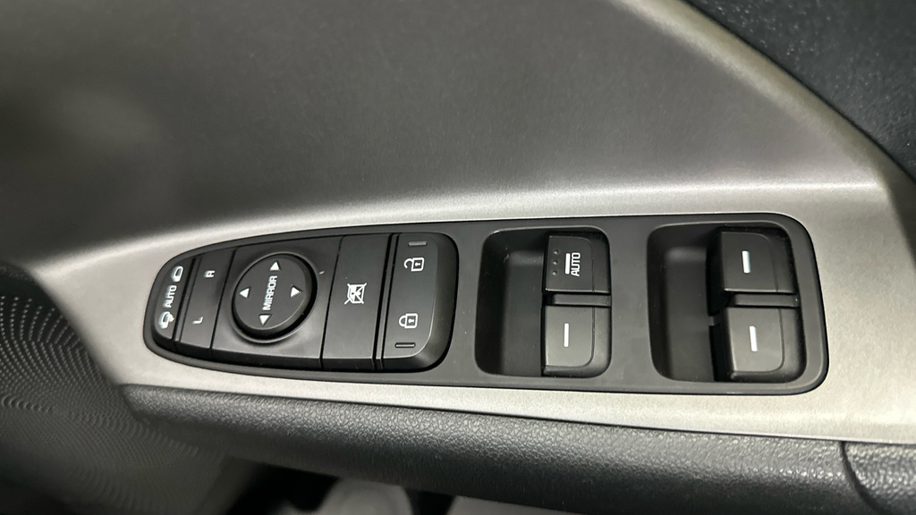 Kia e-Niro 64Kwh 2 Suv Black #11