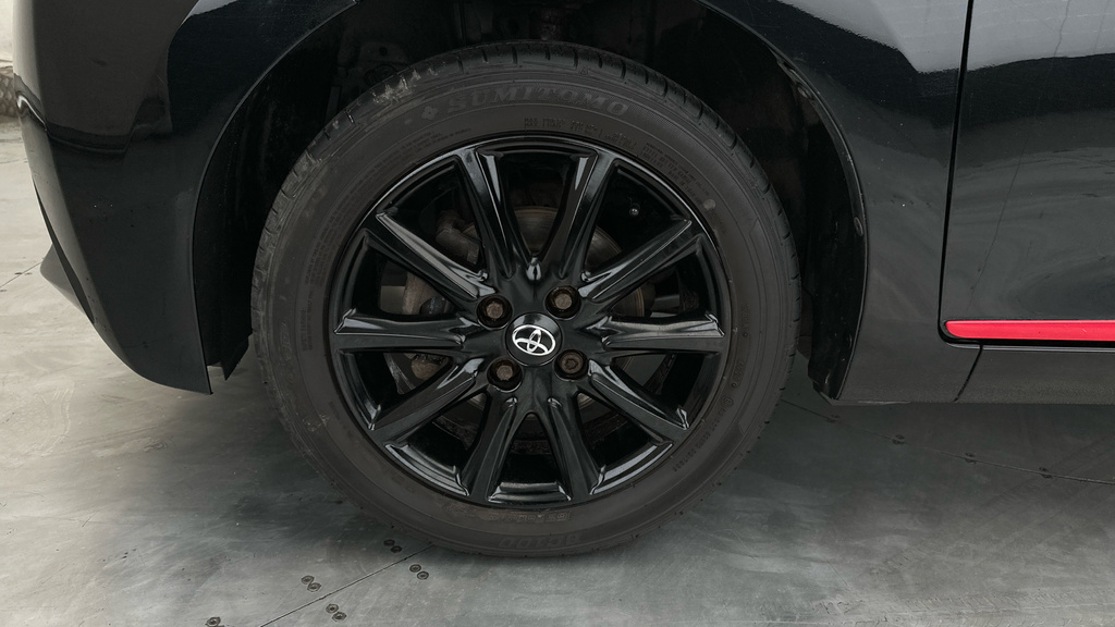 Toyota Aygo X X-press White #20