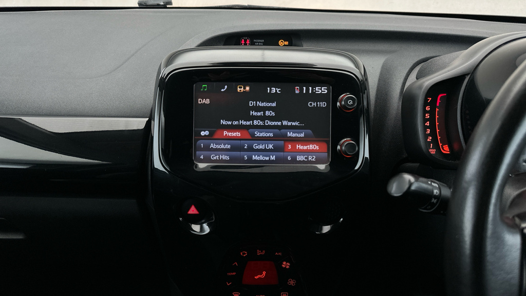 Toyota Aygo X X-press White #16