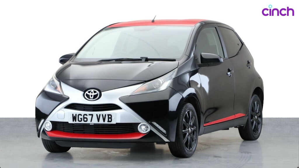Toyota Aygo X X-press White #7