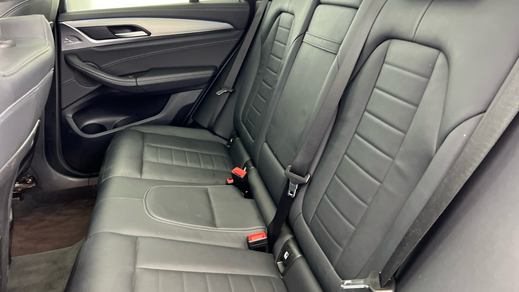 BMW iX3 80Kwh M Sport Black #24