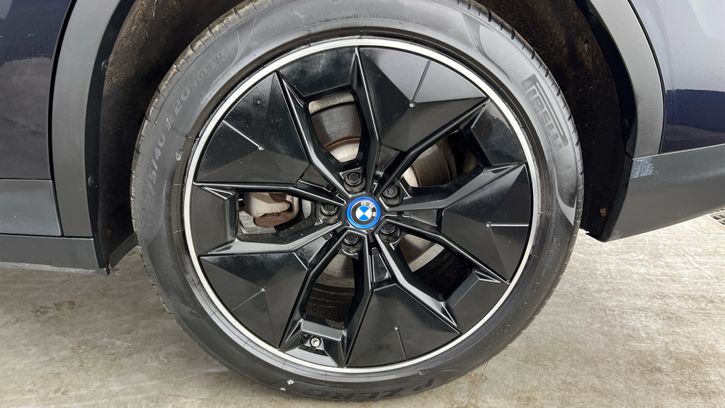 BMW iX3 80Kwh M Sport Black #28